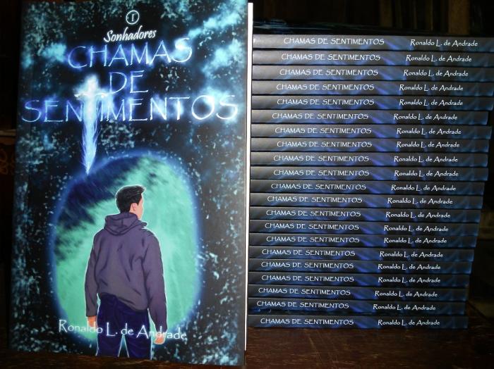 Jovem juinense lança livro do gênero fantasia ''Sonhadores: Chamas de sentimentos'' 