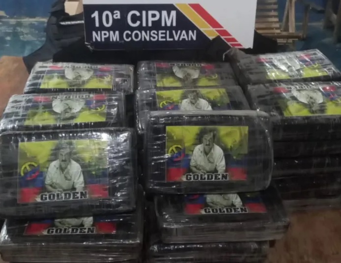 Aripuanã: Homem é preso transportando 38 tabletes de maconha em picape