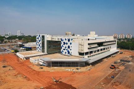 34 anos abandonada: Construção do Hospital Central do Estado já está 92% executada