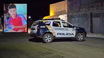 Menor é assassinado após postar foto fazendo sinal de facção com os dedos 