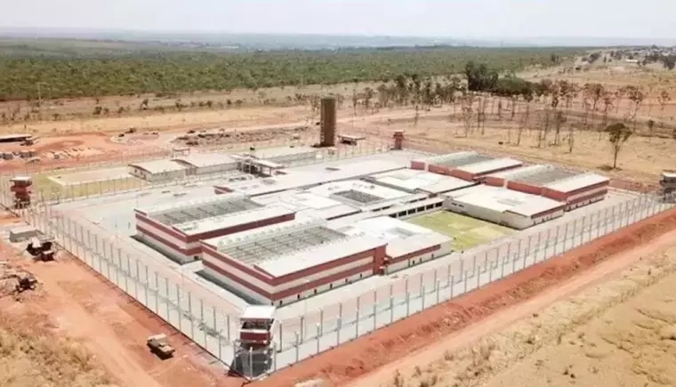 Inédito: presos fogem de presídio federal de segurança máxima em Mossoró (RN) 
