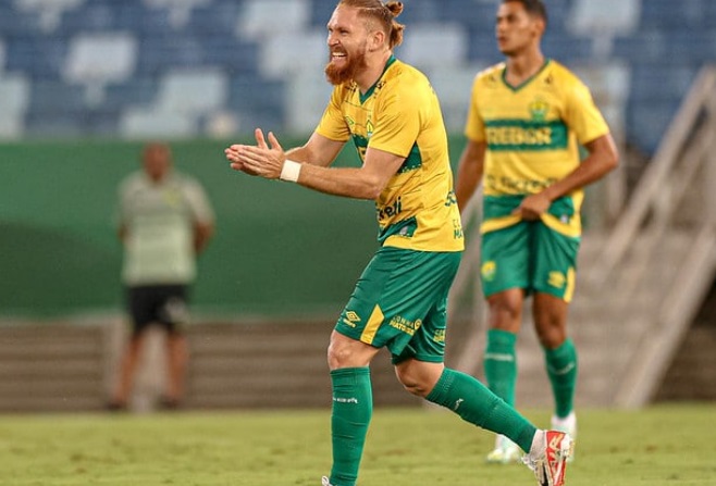 Cuiabá goleia, despacha Porto Velho e avança na Copa Verde 