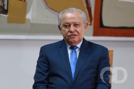 Desembargador acolhe decisão do STJ que determinou retorno de Emanuel à Prefeitura 