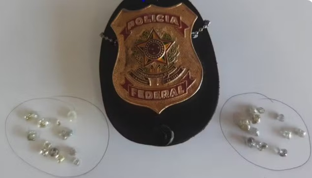 Dupla é presa com 25 pedras de diamantes retirados ilegalmente de Terra Indígena em Rondônia 