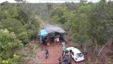 Tropas militares impedem invasão de fazenda em região de garimpo em MT 