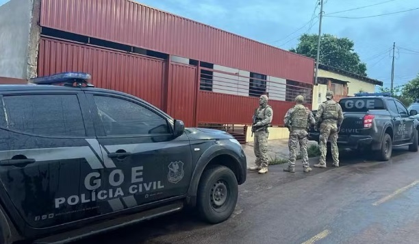 Quatro suspeitos de matar policial são presos e um morre durante operação em MT 