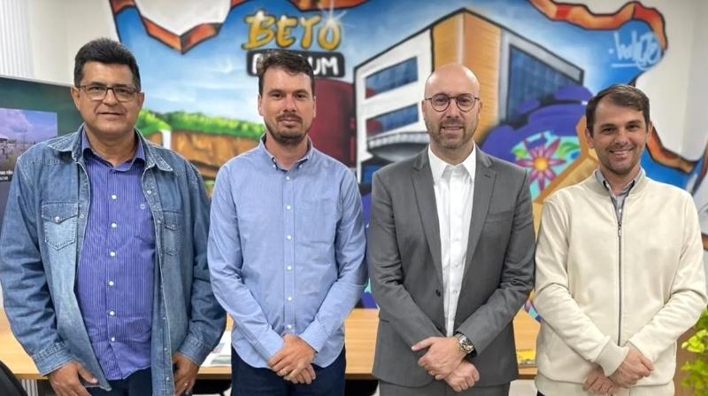 Beto atende demanda de vereador e prefeito de Juína e destina R$ 1 milhão para a Saúde municipal 