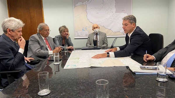 DNIT promete a senadores de MT ações para asfaltar 174 de Juína e Vilhena ainda este ano 
