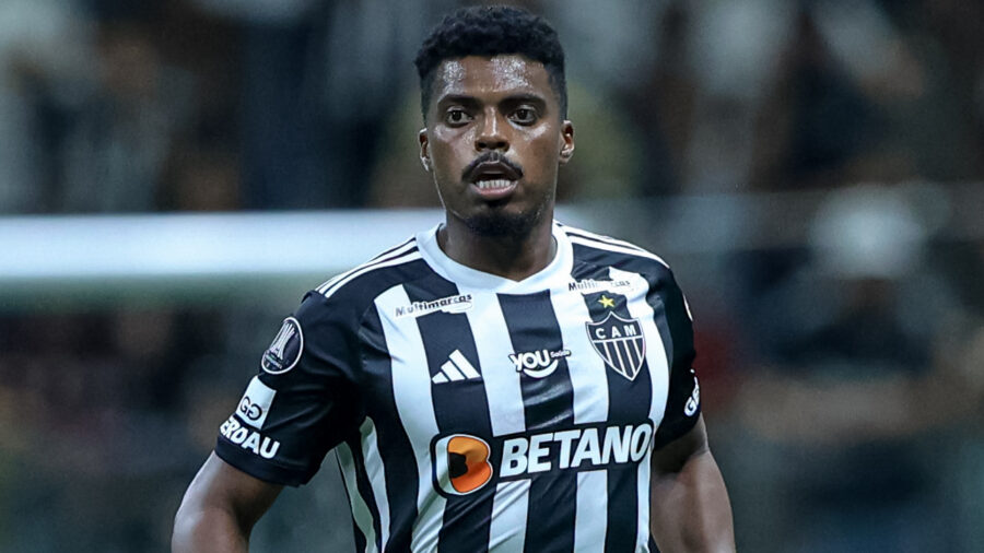 Grêmio confirma negociação com Atlético por Jemerson e projeta definição breve 