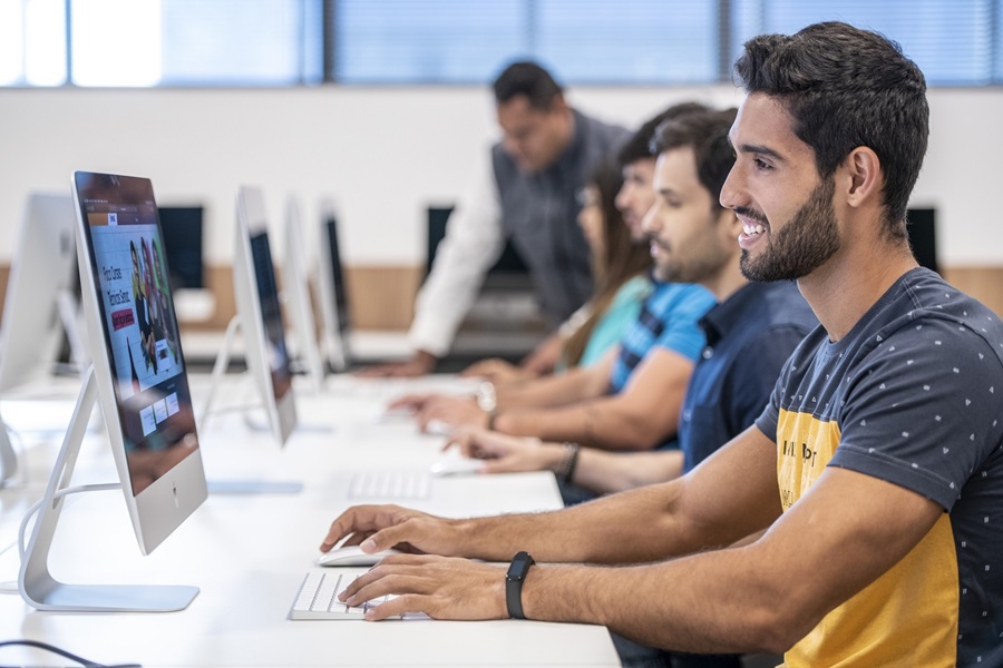 Senac-MT oferta 194 vagas para cursos técnicos em Administração, Enfermagem, Gastronomia e Segurança do Trabalho 