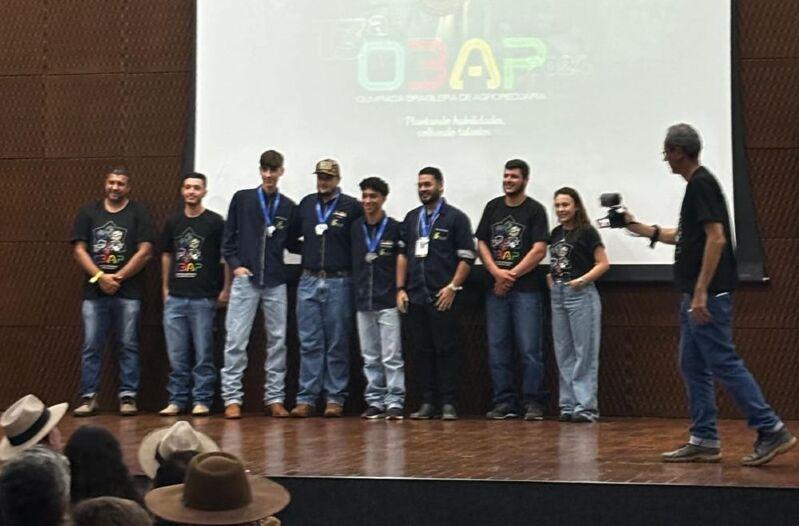 Equipe do IFMT Juína Conquista Medalha de Prata na Olimpíada Brasileira de Agropecuária 