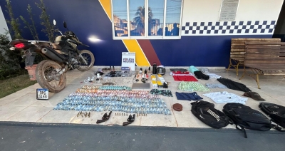 Polícia Militar recupera veículo tomado de roubo com reféns em Aripuanã; Dois bandidos foram mortos em confronto com a guarnição 