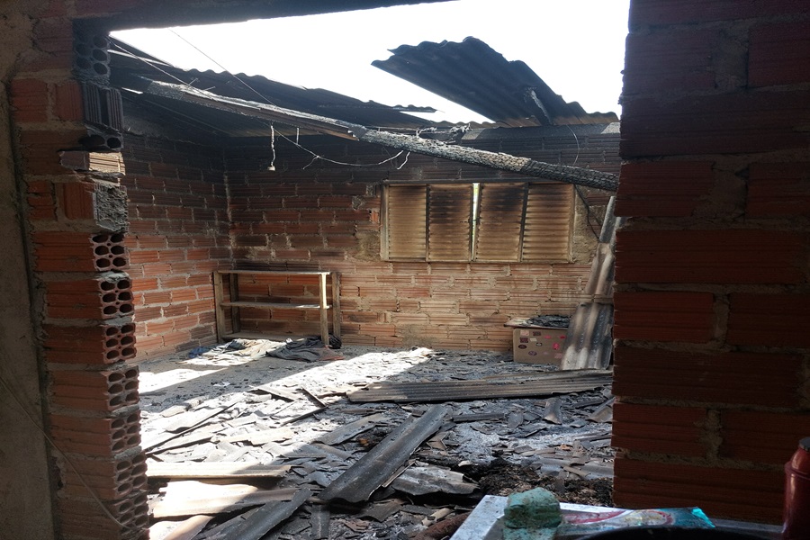 Homicídio em Cotriguaçu: Homem é encontrado carbonizado em residência 