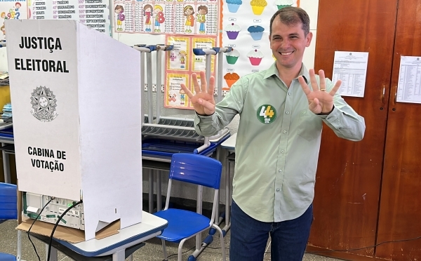 Paulo Veronese é reeleito prefeito em Juína; Veja os vereadores eleitos 