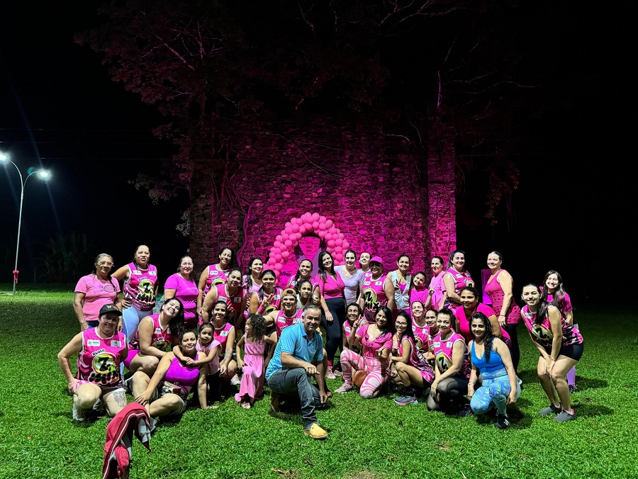 Setec promove ação em Apoio ao Outubro Rosa com zumba e prêmios no Salto das Andorinhas em Aripuanã 
