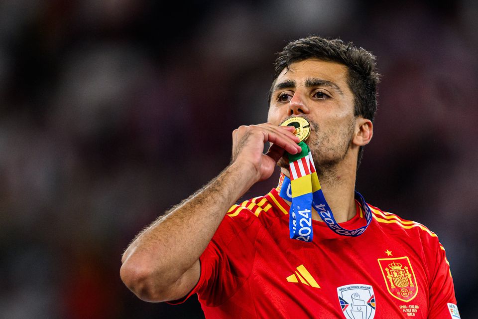 Rodri é o vencedor da Bola de Ouro 2024 