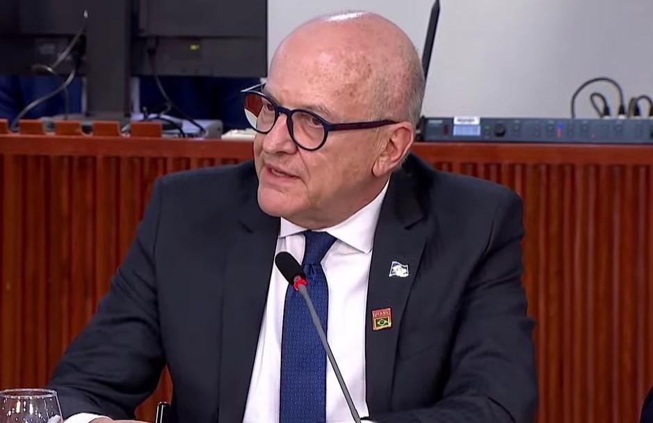 Governador em exercício defende leis mais duras: "temos que fazer um pacto para que os criminosos voltem a ter medo do Estado" 