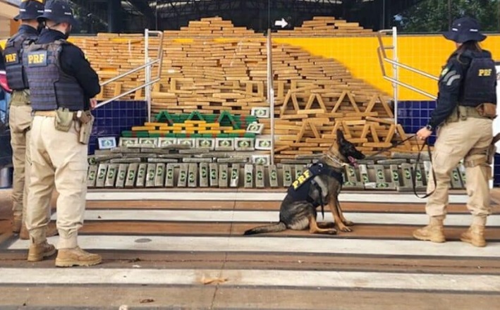 Polícia apreende mais de 640 tabletes de maconha em Mato Grosso; um preso 