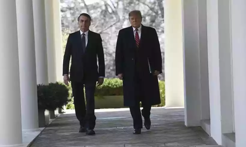 STF não resistirá a 'vento contra' de Trump e deixará Bolsonaro disputar as eleições de 2026, dizem aliados 