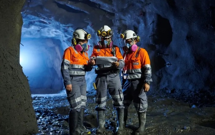 Mineradora anuncia vagas de emprego para área de manutenção e operação em Aripuanã
