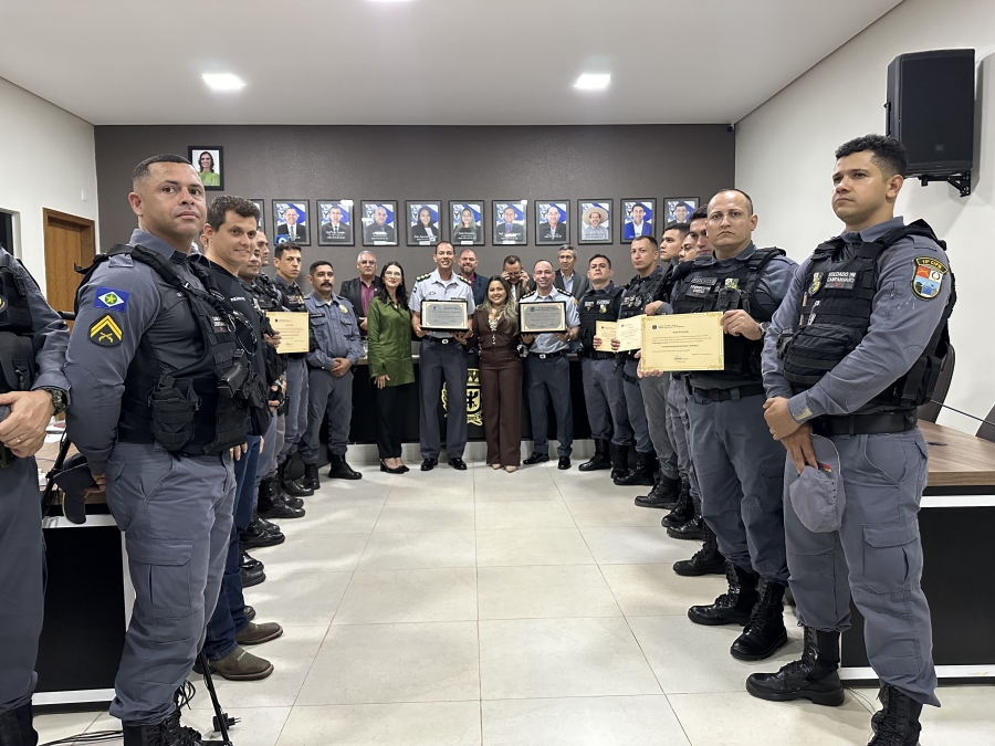 Câmara Municipal de Aripuanã homenageia autoridades e equipes de segurança pública em cerimônia especial 