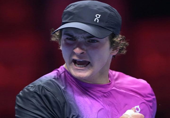 McEnroe diz que João Fonseca é o 'próximo Alcaraz'; 'não consigo acreditar como ele já é bom' 