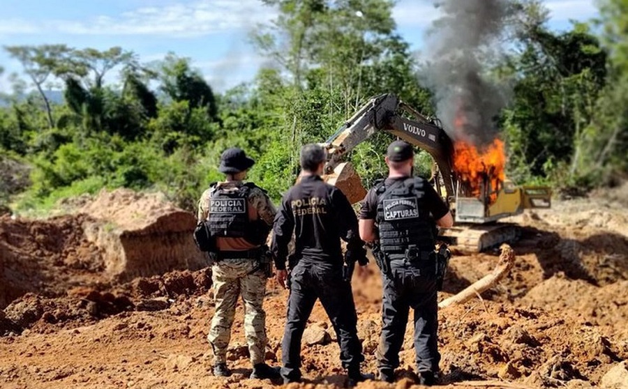 Garimpeiros ameaçam 'meter bala' contra operação da PF e Ibama 