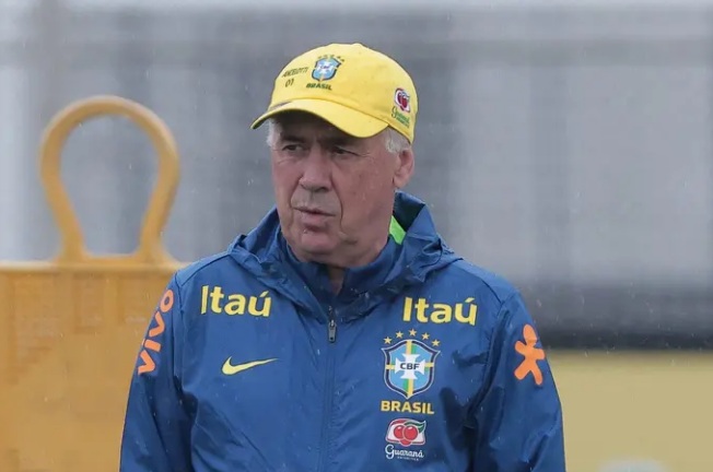 Ancelotti 'se apaixona' por Estêvão em treino da Seleção, diz jornal 