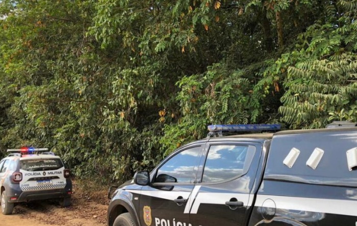 Criminosos em barco matam cozinheira a tiros em garimpo no Nortão 