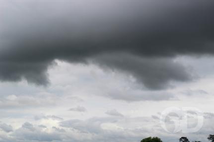 Semana é marcada por temporais e risco de granizo em MT 
