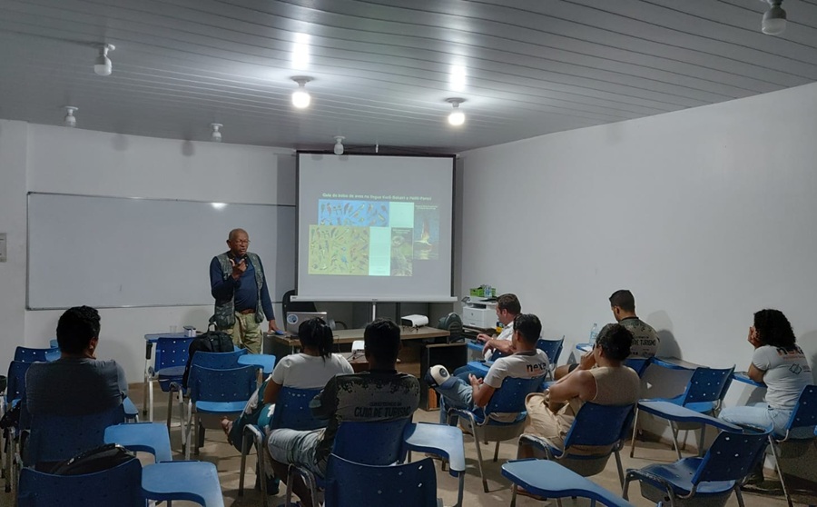 Aripuanã recebe palestra sobre turismo sustentável e observação de aves, destacando potencial único da região 