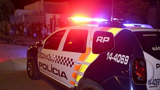 Mulher descobre traição e parte pra cima do marido com facão em Juína 