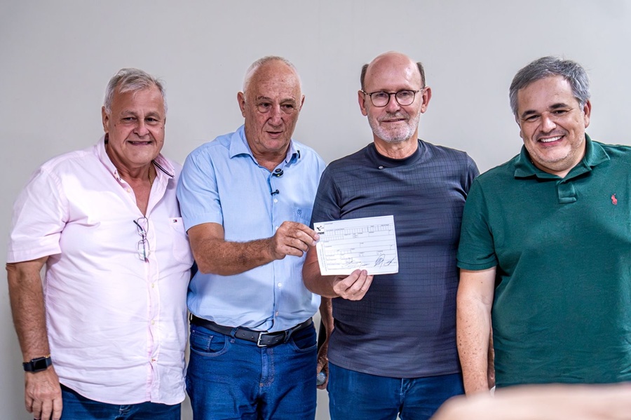 Carlos Sirena lança pré-candidatura à deputado estadual em ato de filiação do PSDB 
