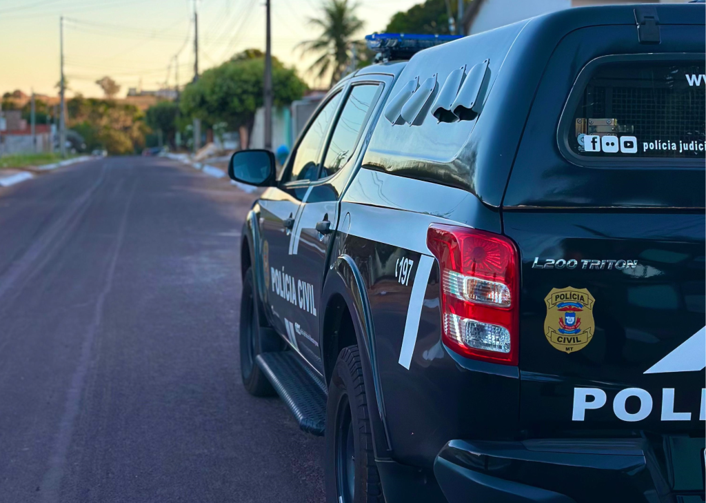 Polícia Civil prende professor de música e ex-companheira por estupro de vulnéravel e armazenamento de pornografia infantil 