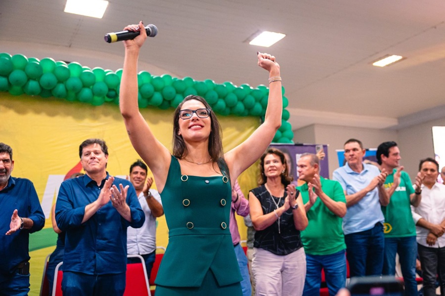 Pesquisa mostra que Janaina reduz distância no primeiro voto e segue líder no segundo voto para o Senado em Mato Grosso 
