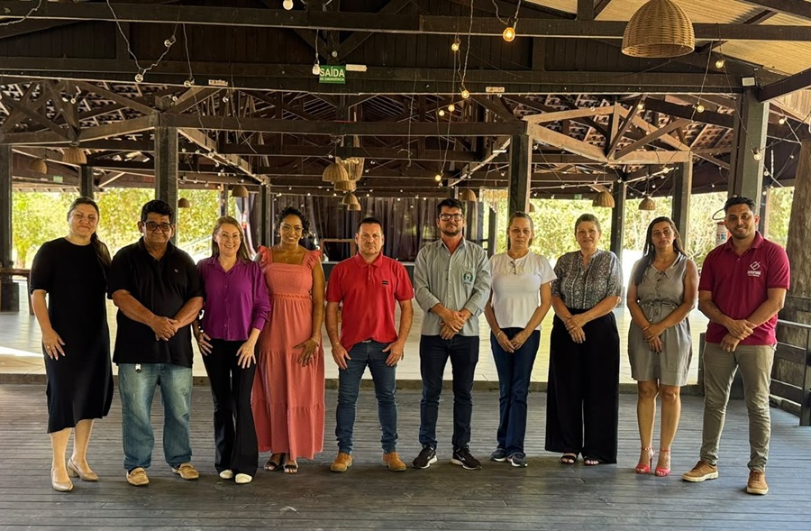 Associação Turística Vale do Juruena debate ações para fortalecer o turismo regional em reunião no Balneário Oasis 