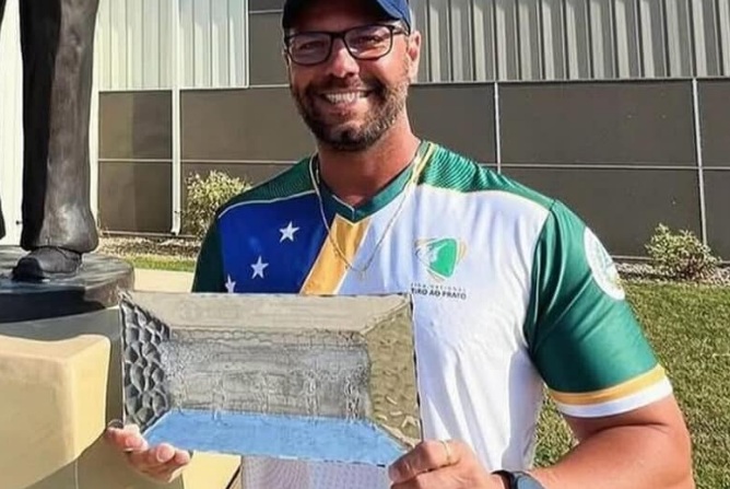 Mato-grossense ganha competição de tiro nos Estados Unidos 