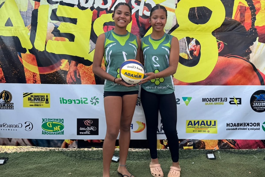 Jovens de 13 anos conquistam 3º lugar no vôlei de praia durante o 8º Craques de Areia em Aripuanã 