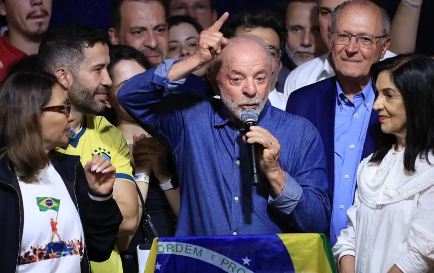“Vamos mudar o jeito de governar este país”, diz Lula 
